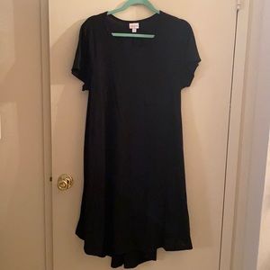 Large solid black Lularoe Carly with pocket